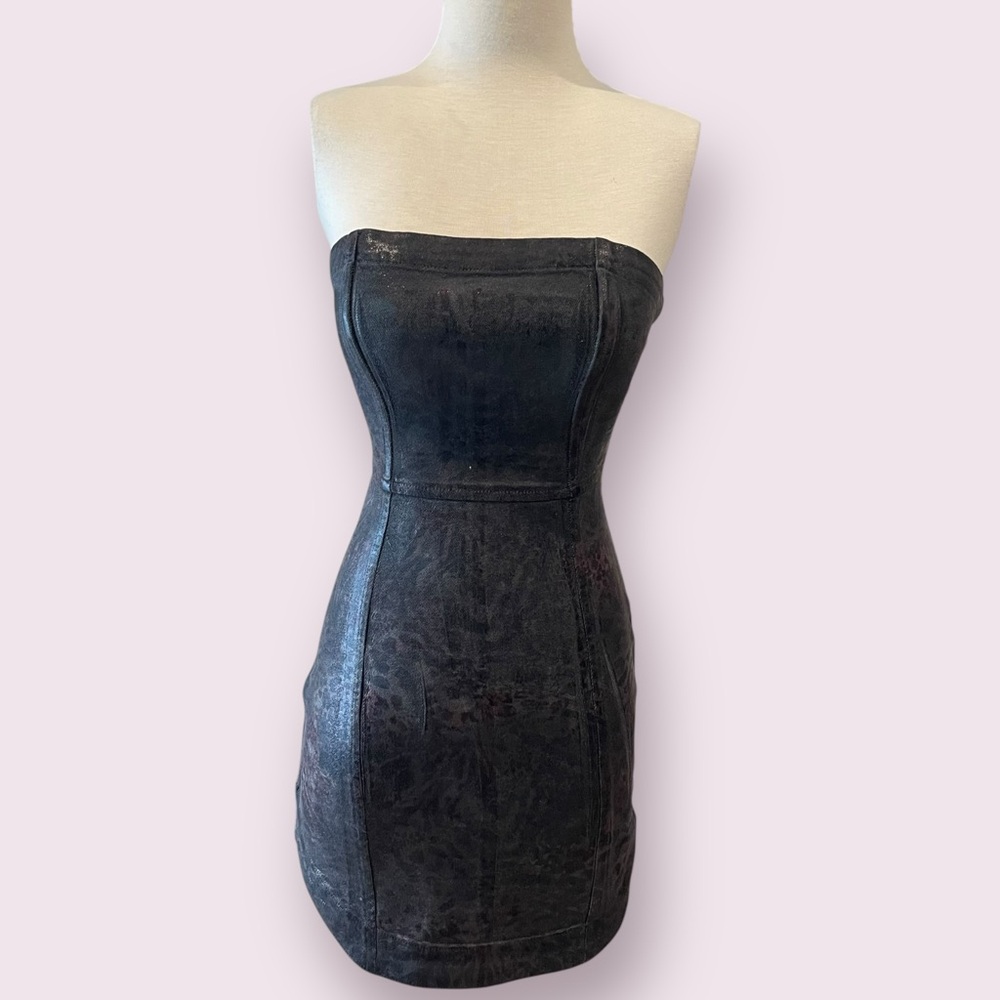 Forever 21 leopard print strapless mini dress
